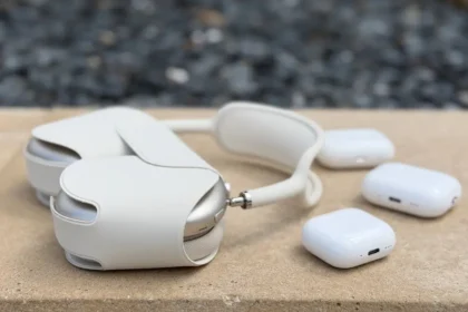 Apple AirPods